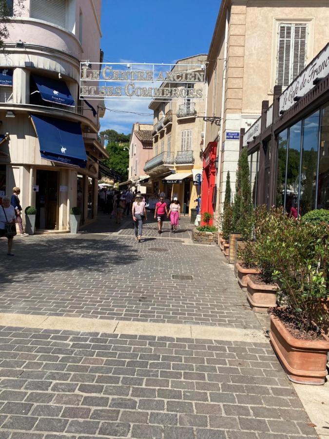 Apartment Superior Santa Cruz Sainte-Maxime Zewnętrze zdjęcie
