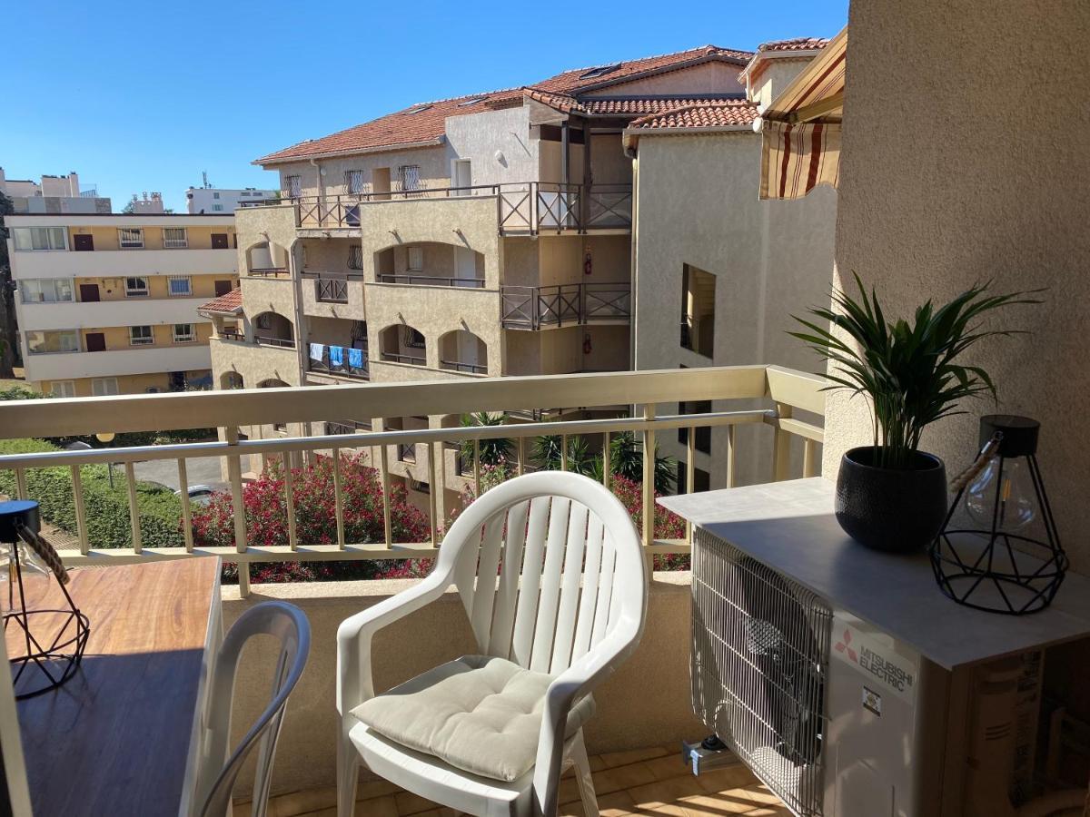 Apartment Superior Santa Cruz Sainte-Maxime Zewnętrze zdjęcie